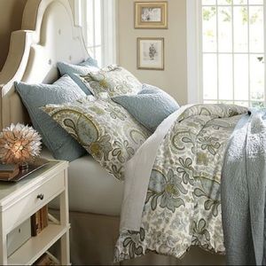 POTTERY BARN Charlie Paisley King Duvet Cover & 2 King Shams
